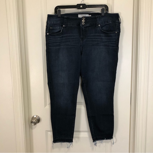 Torrid Ankle Jegging - Picture 1 of 9